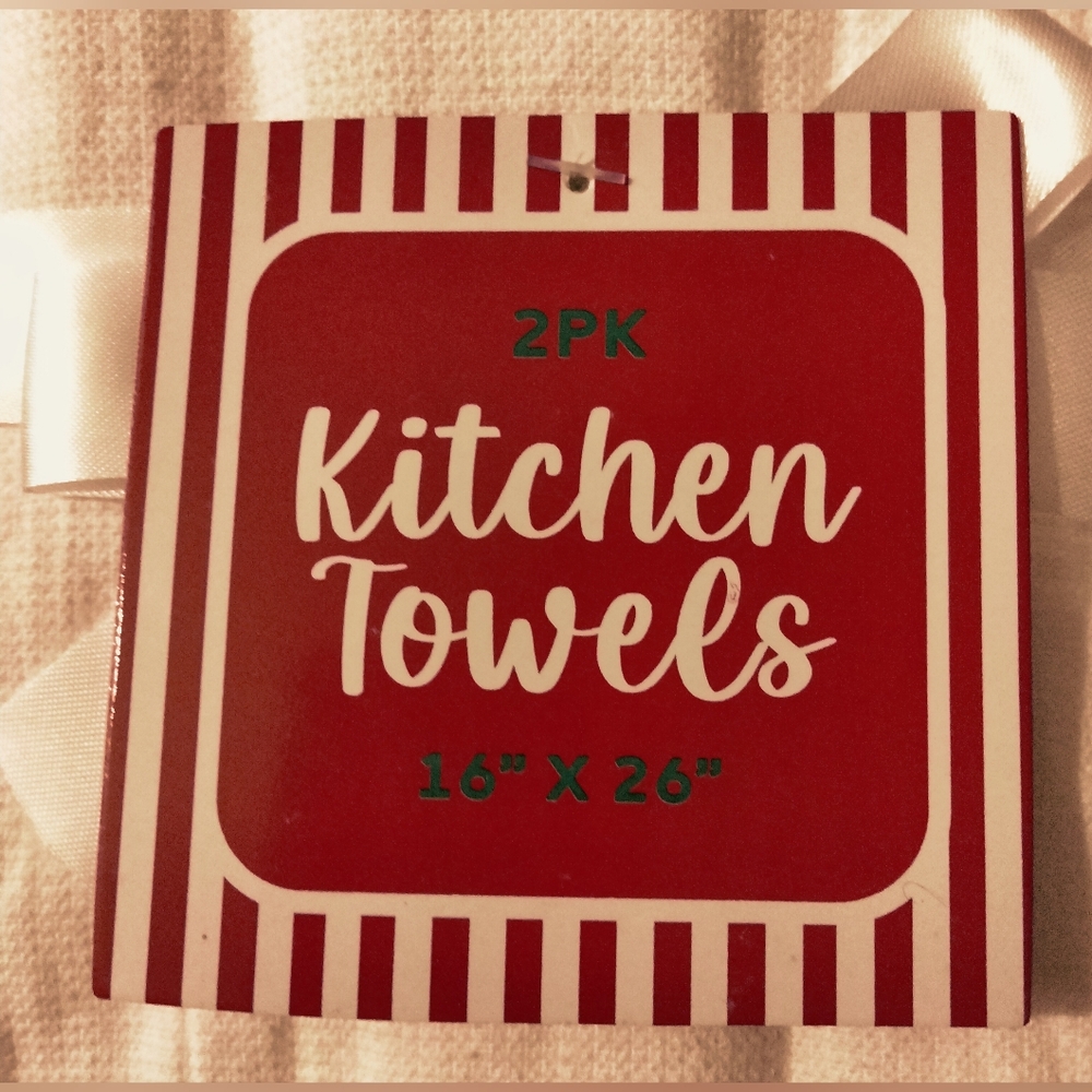 Xmas 2 Pack 16"x 26" Kitchen Towels NWT - Picture 3 of 4